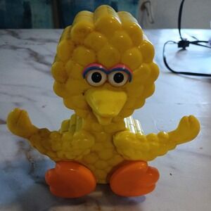 Vintage TYCO  BIG BIRD YELLOW  Sesame street toy old *NOT WORKING* Collectible